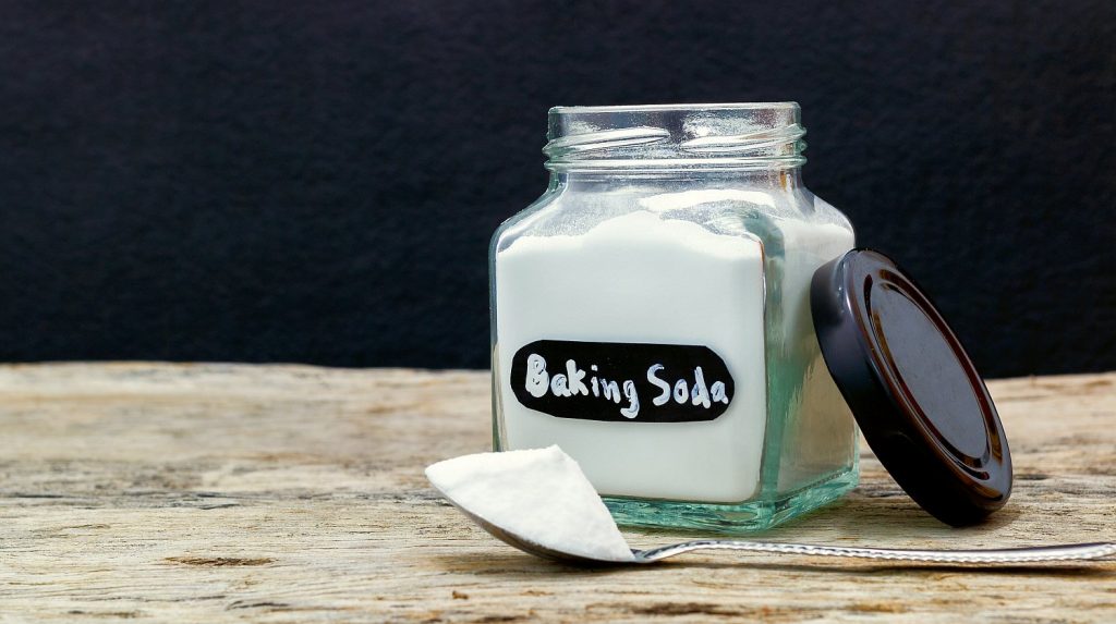 9 Surprisingly Helpful Baking Soda Uses Life Hacks Tyent