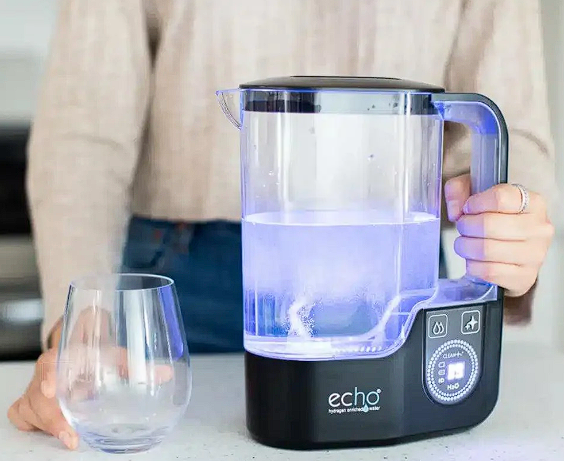 Echo Hydrogen Water Pitcher